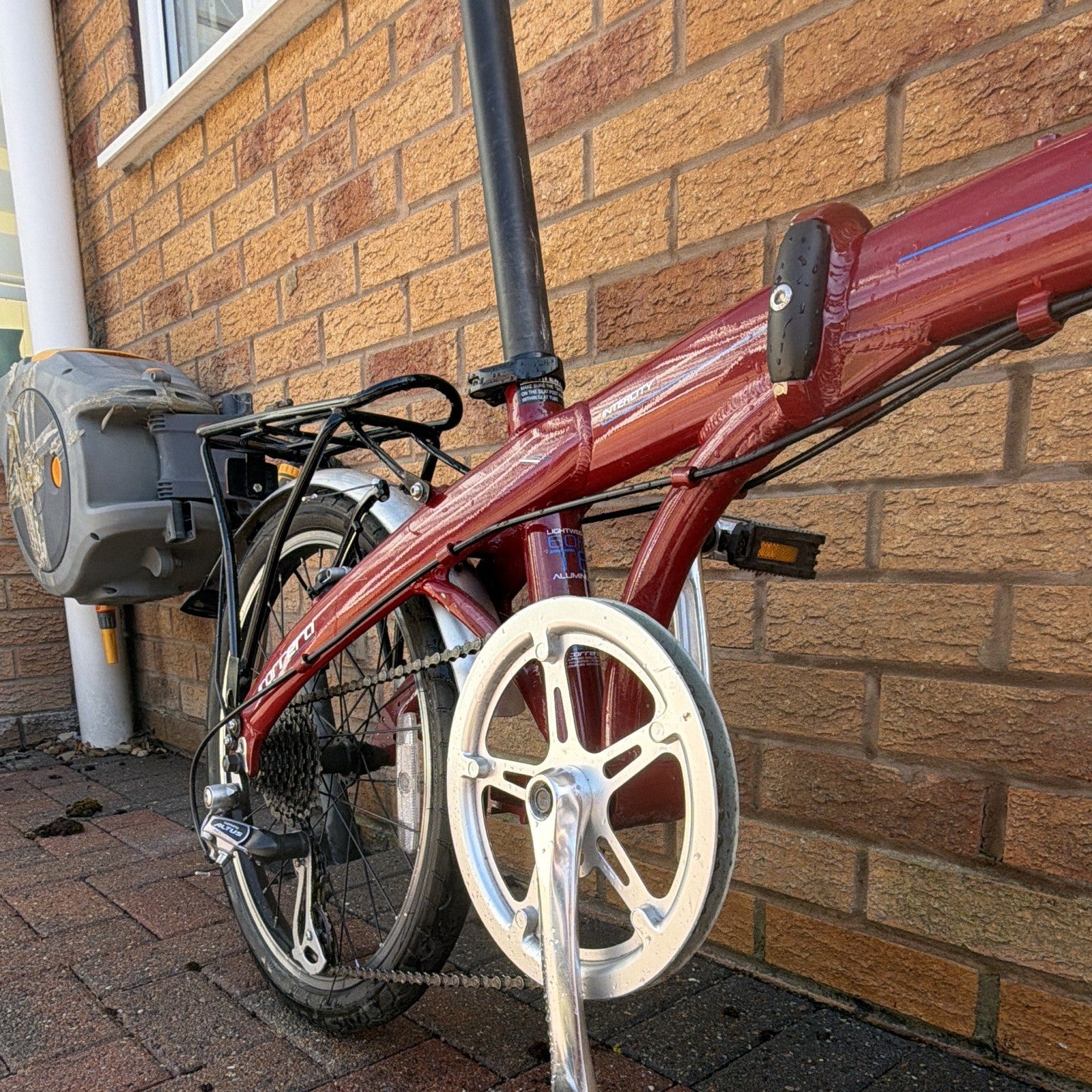Carrera Intercity - folding bike (Rear luggage rack included Mudguards fitted)
