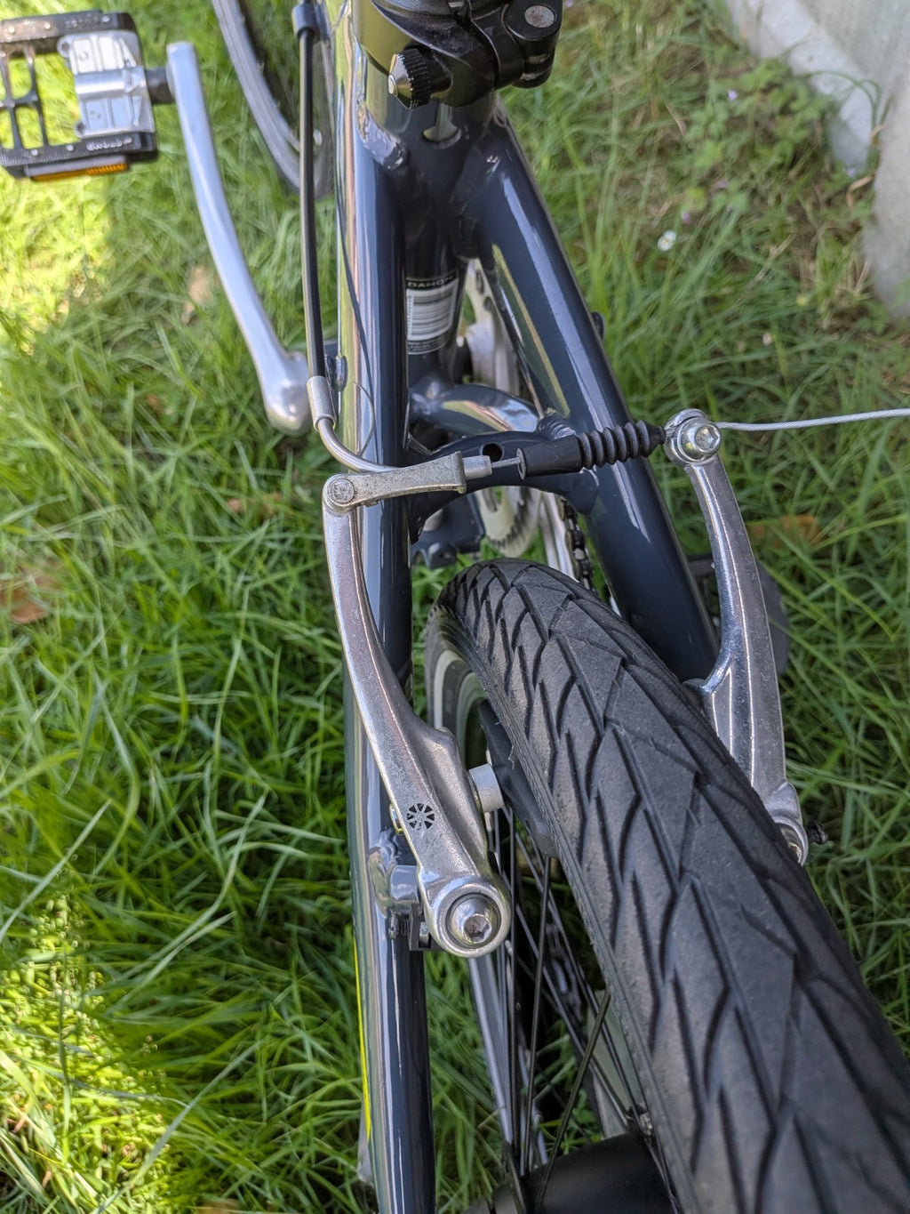 Dahon Mu P27 Folding Bicycle,27 Gears,20" Wheels,Carry Bag.Warehouse Find.2 Of 2