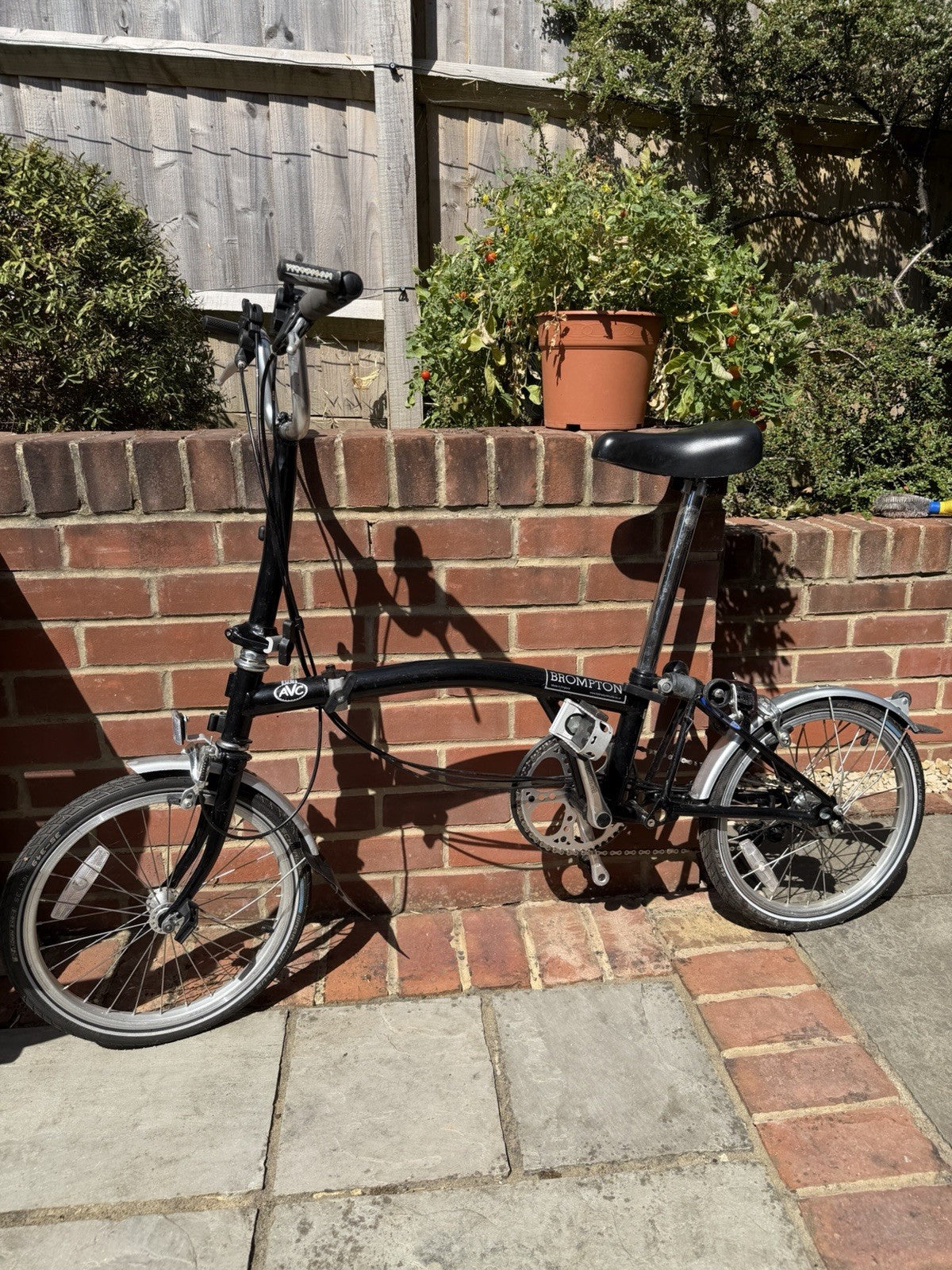 Brompton Folding Bike 6-Speed, Black