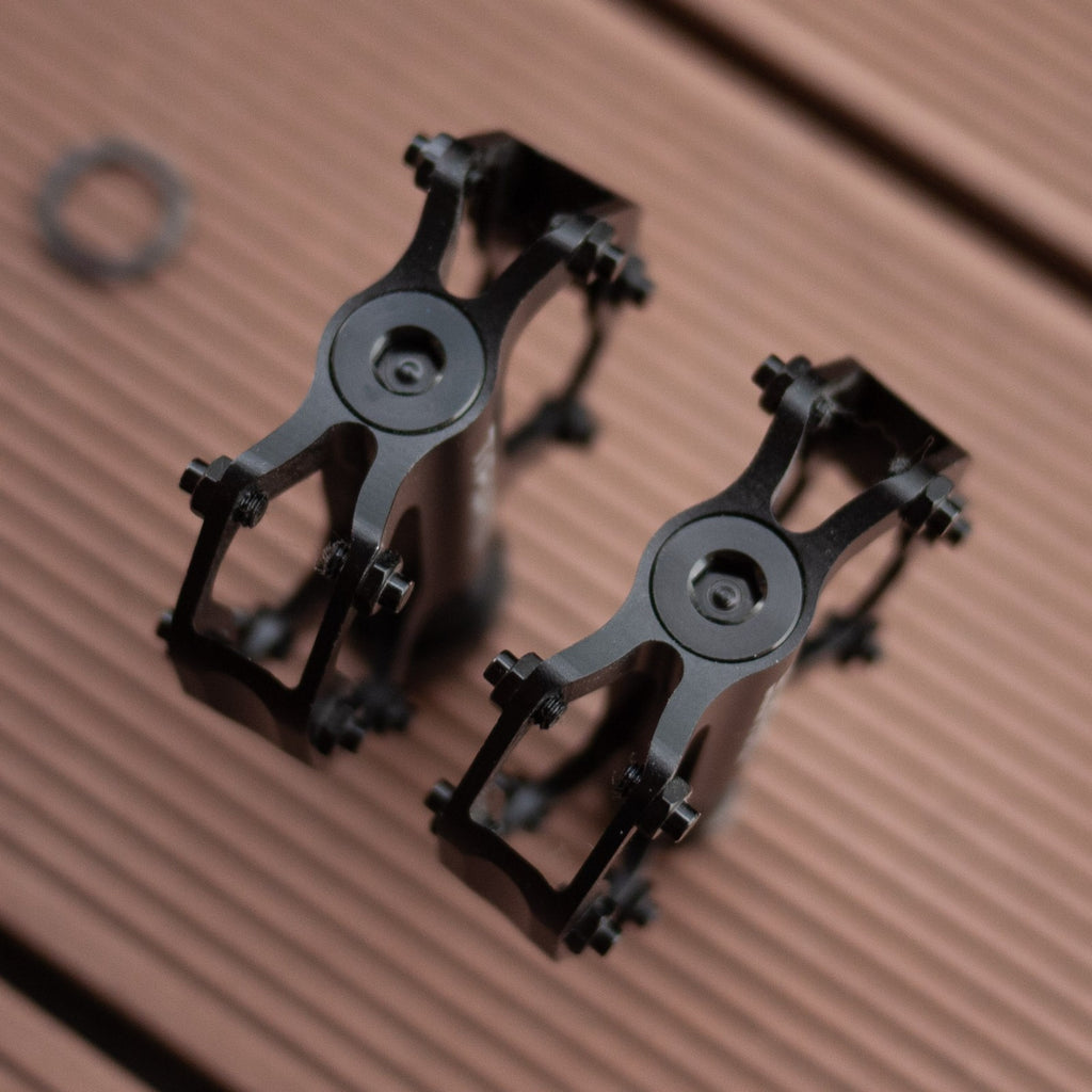 Brompton Ti Parts Workshop Titanium Axle Mini Pedals Black Single QR H&H Holder