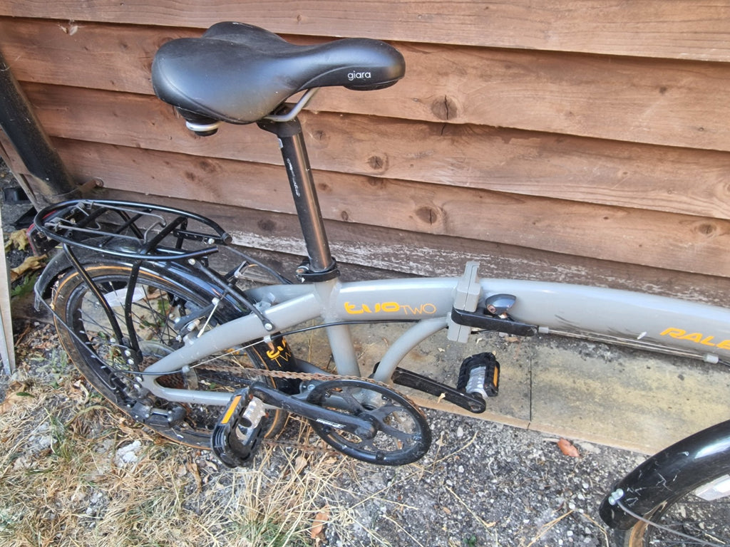 Raleigh Evo 7sp Folding Bicycle 20inch Wheels 7 Speed