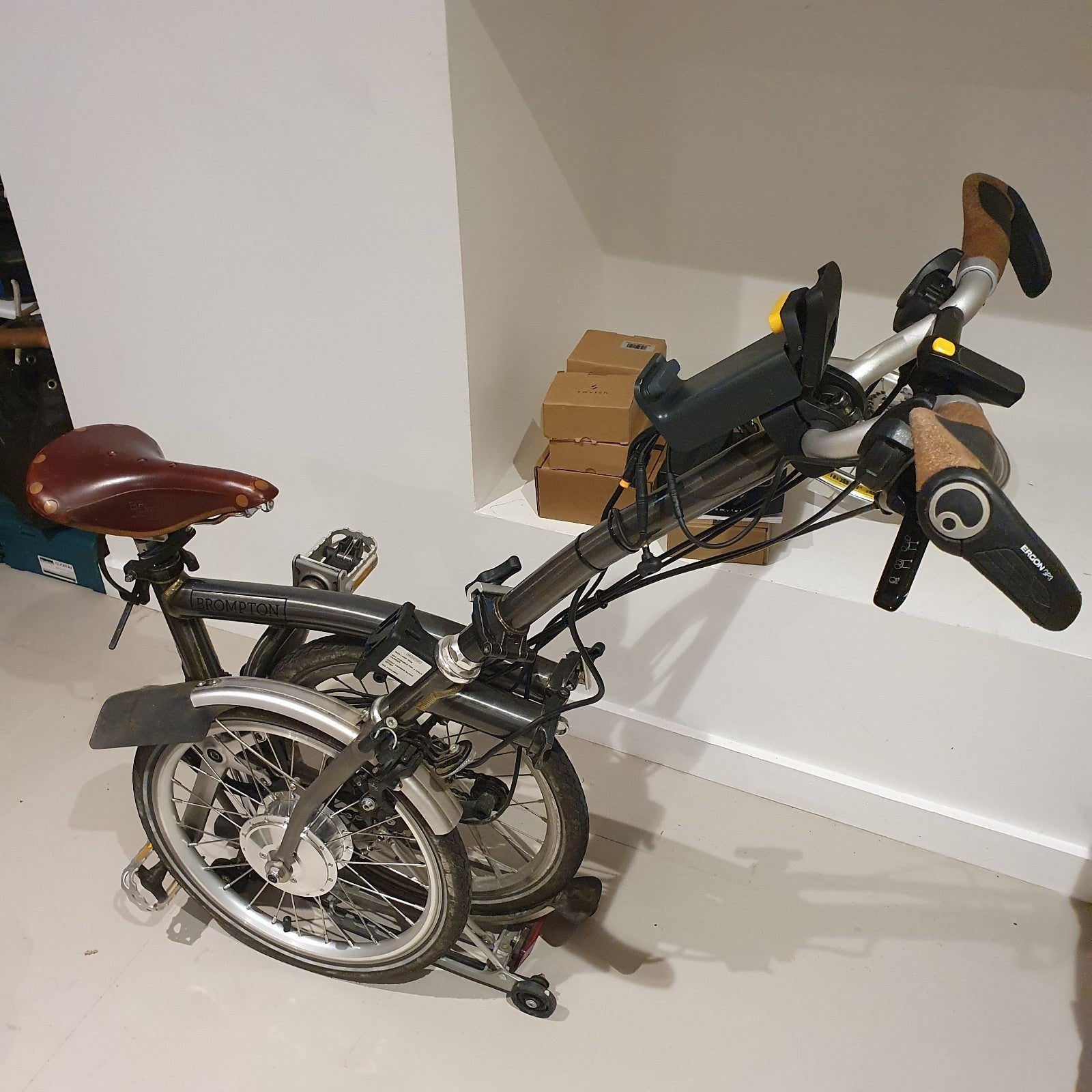 Brompton Folding Bike 2020, Swytch Kit, Lightweight, 6 Speed, Raw Lacquer & More
