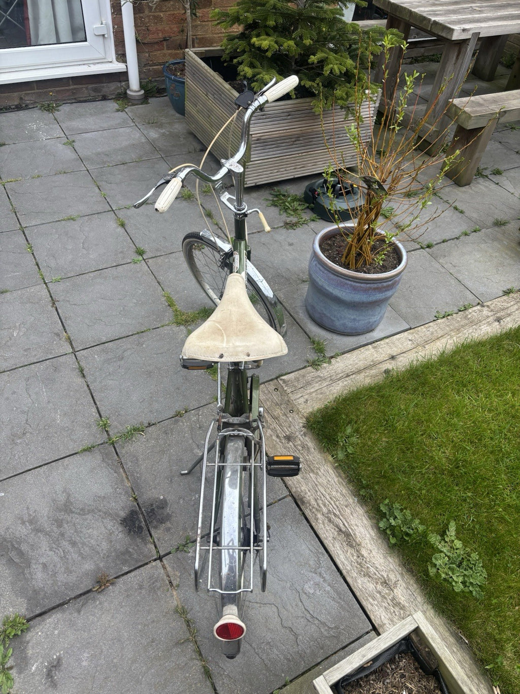 Raleigh stowaway folding bike green 1980