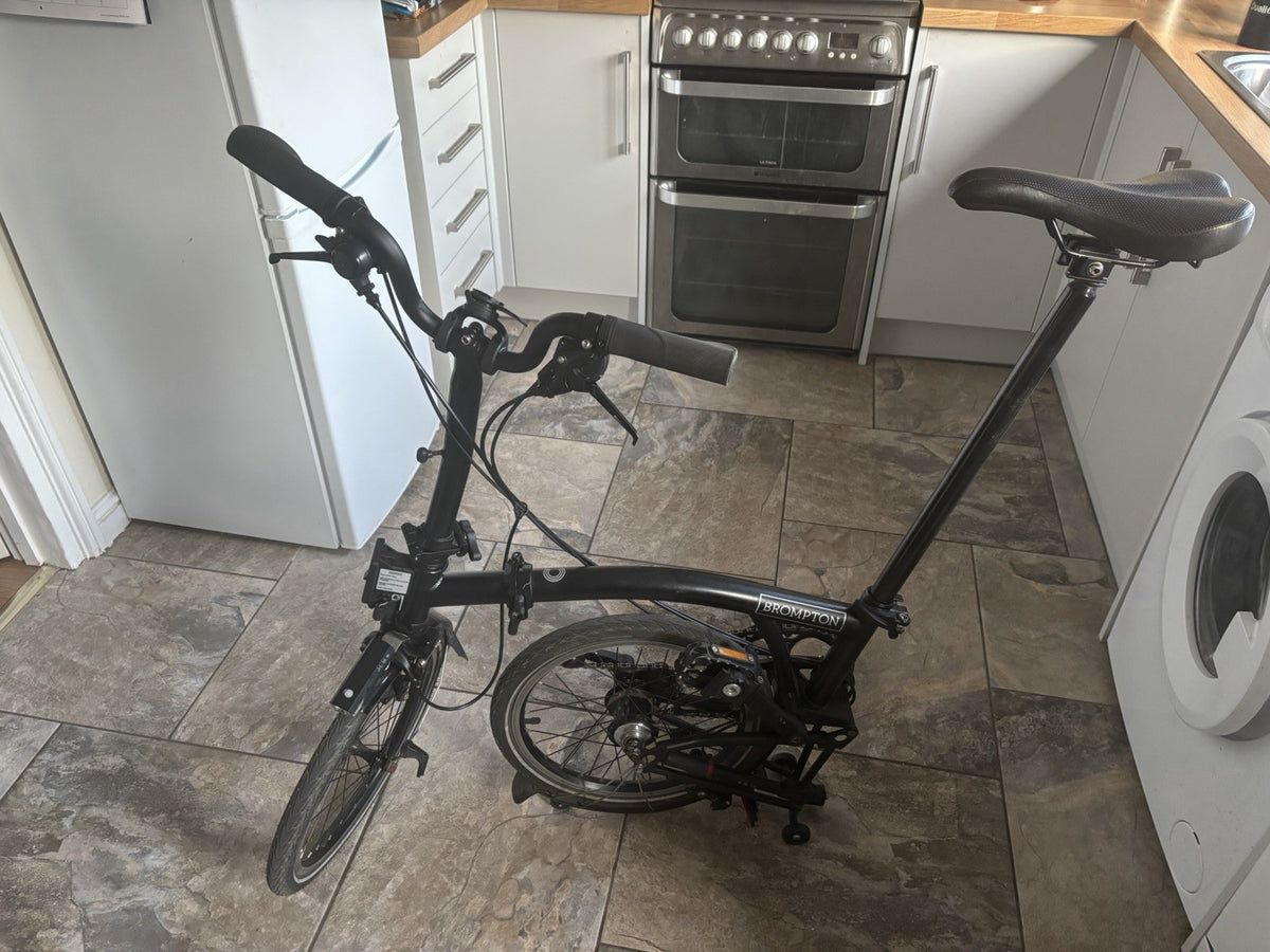Brompton C Line 2023 Folding Bike Black 16in Mudguards 6 Speed Steel