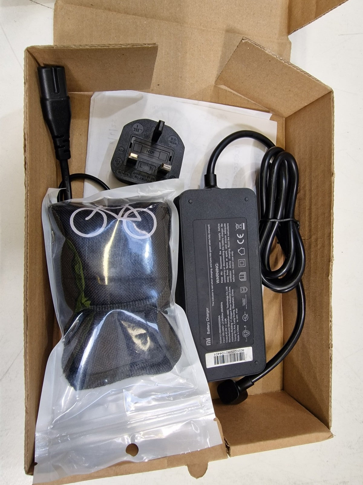 Xiaomi Smart 250W Power 25kmh 16" Wheel TFT Folding E--Bike (Marks/Missing Item)
