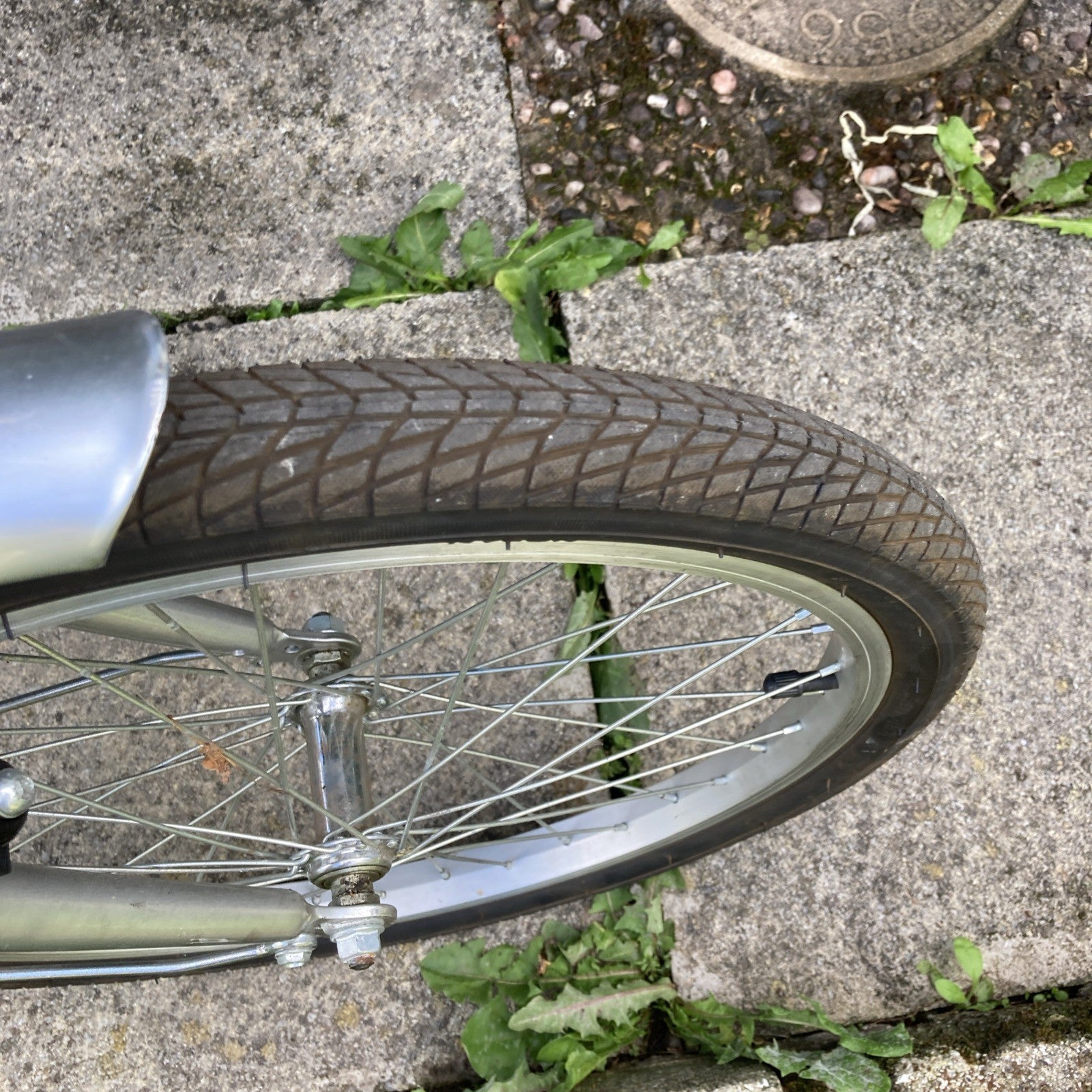 TWO Stowabikes 20in Folding Bikes Silver Rear Rack Mudguards Grip Shifter