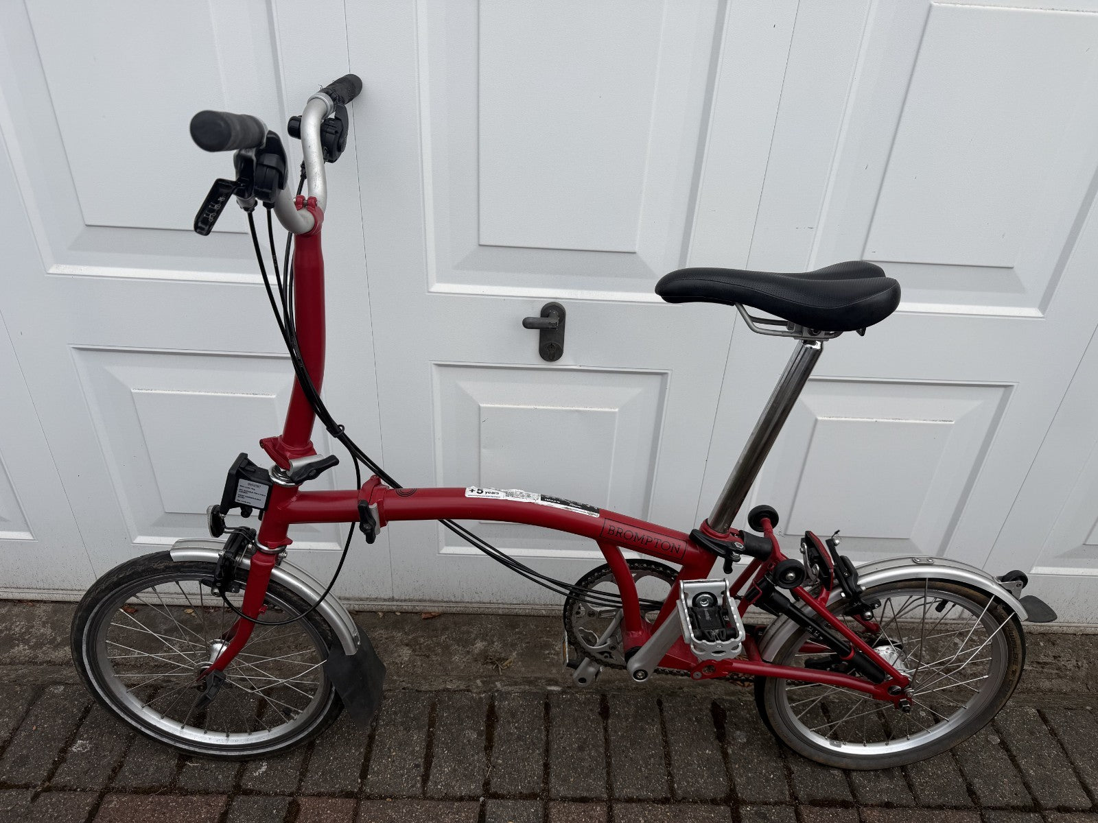 Brompton C Line M6L (6 Speed) folding bicycle - RED 2021 Good Condition