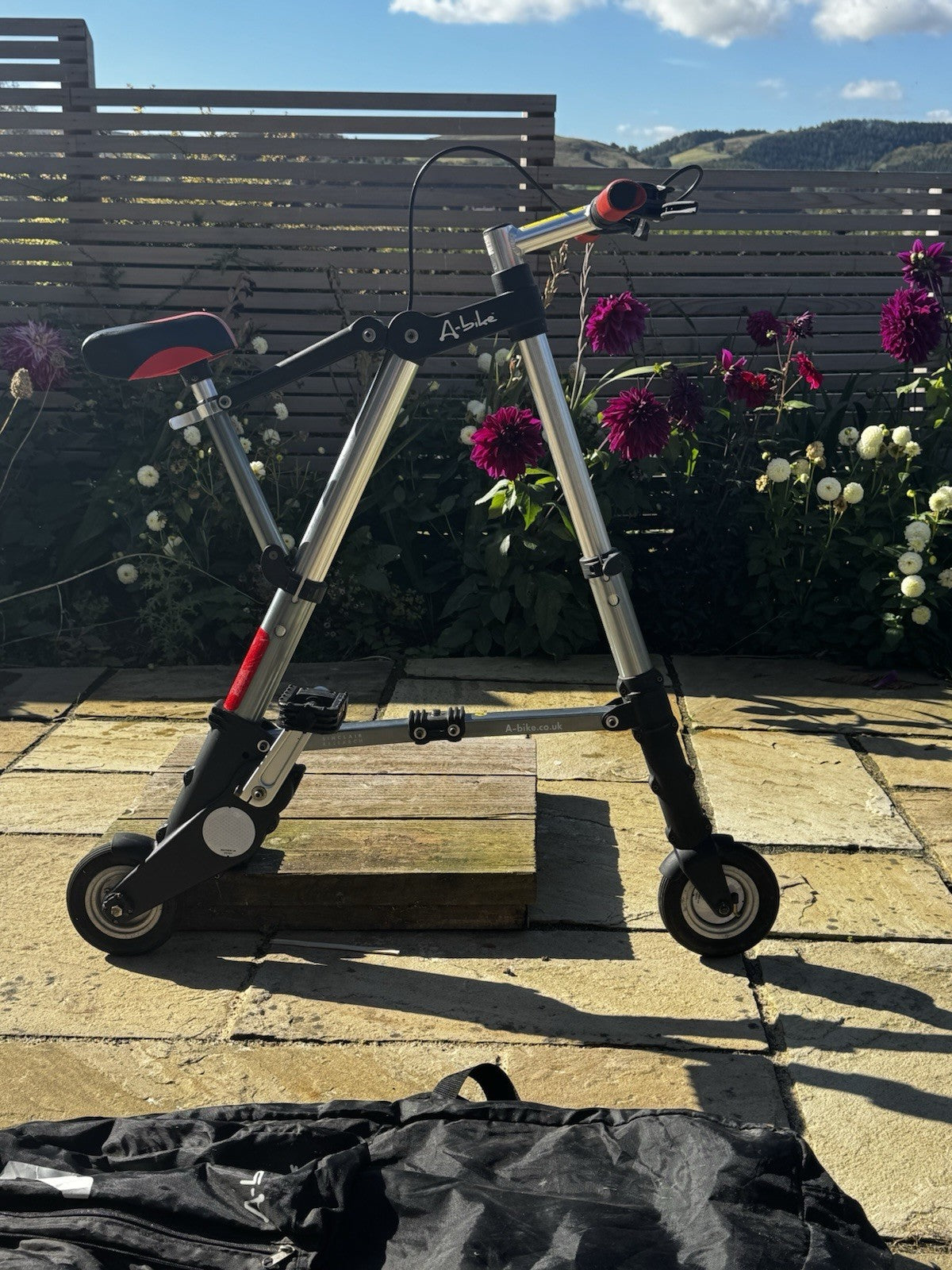 Sinclair Abike