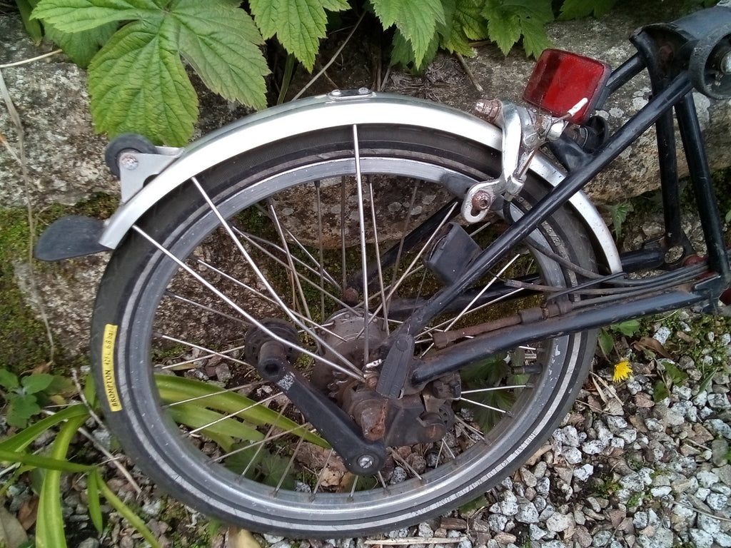 BROMPTON BIKE SPARES OR REPAIR