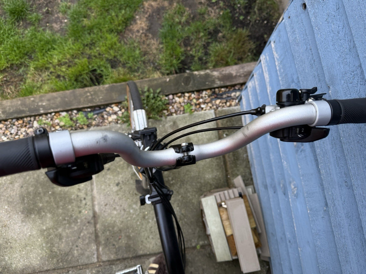 Brompton M6L 2022 black with accessories
