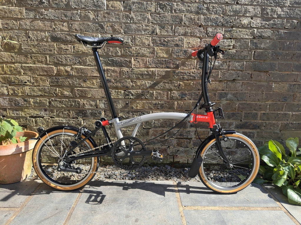 Brompton CHPT3 V3 Bike 6 Speed With Titanium Mudguards and Brompton CHPT3 bag