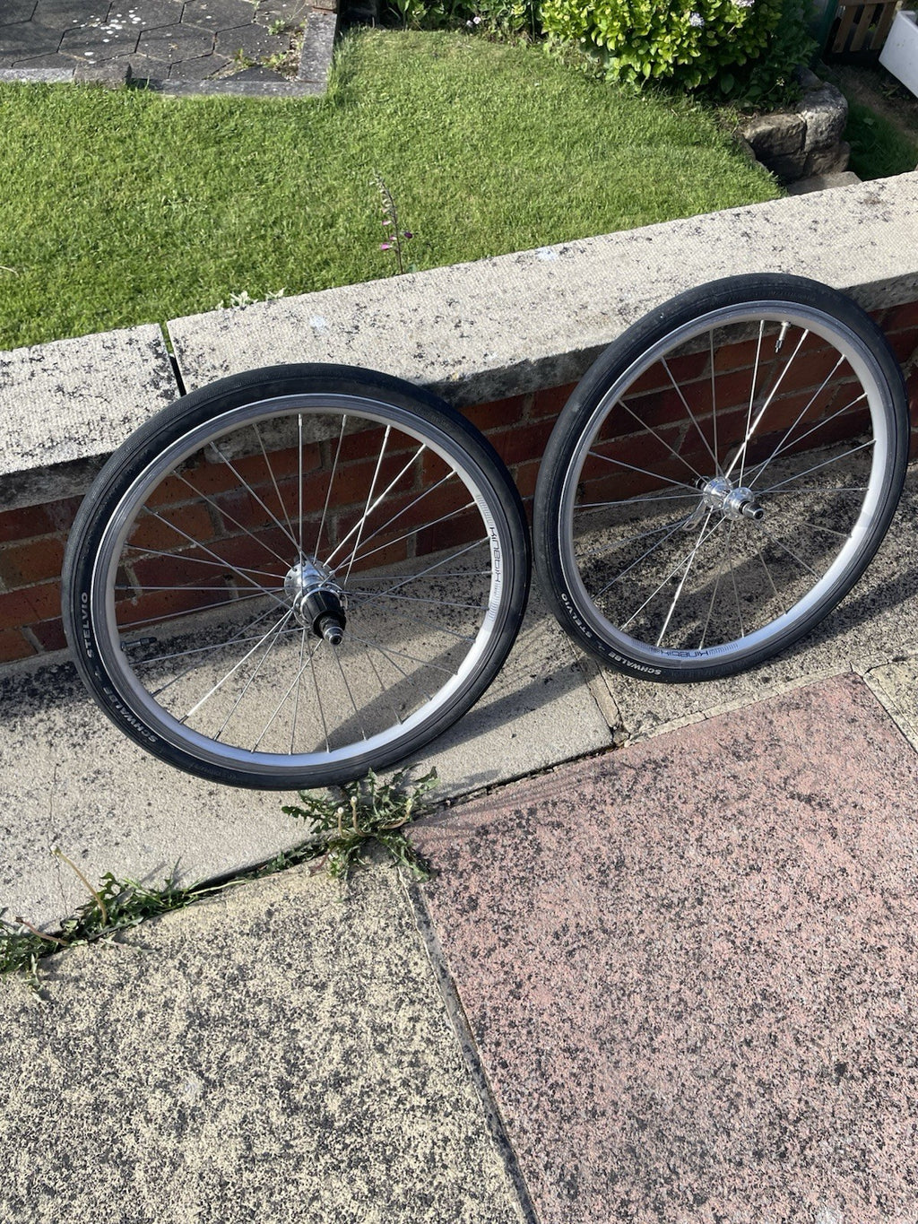 Dahon Folding Bike 20” Kinetik Comp Racing Wheels.