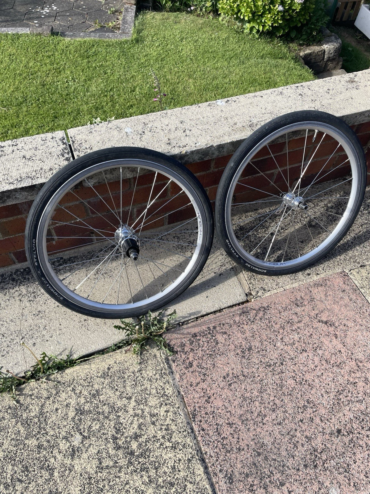 Dahon Folding Bike 20” Kinetik Comp Racing Wheels.