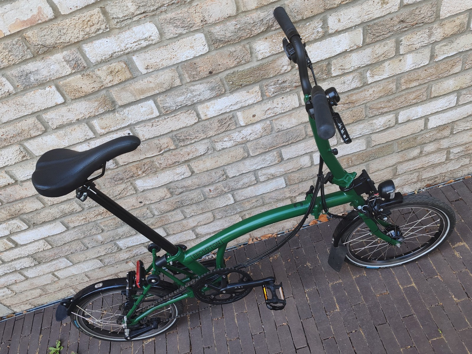 2025 Brompton C Line Explore 6 Speed Black Edition Racing Green Dynamo