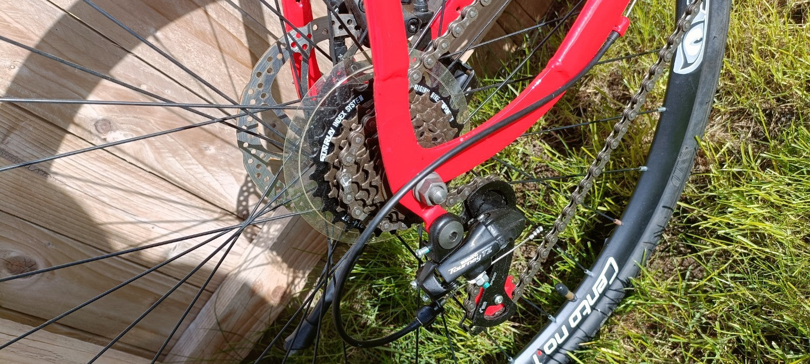 EuroBike XC580 Gravel Bike, with indoor resistance trainer kit