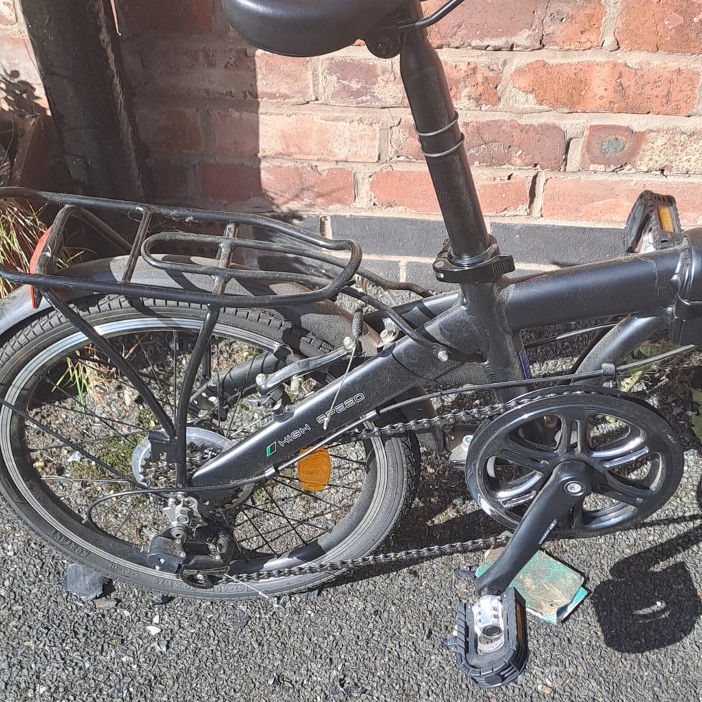 Ecosmo 20in Folding Bike Black 6-Speed V-Brakes Rear Rack Mudguards