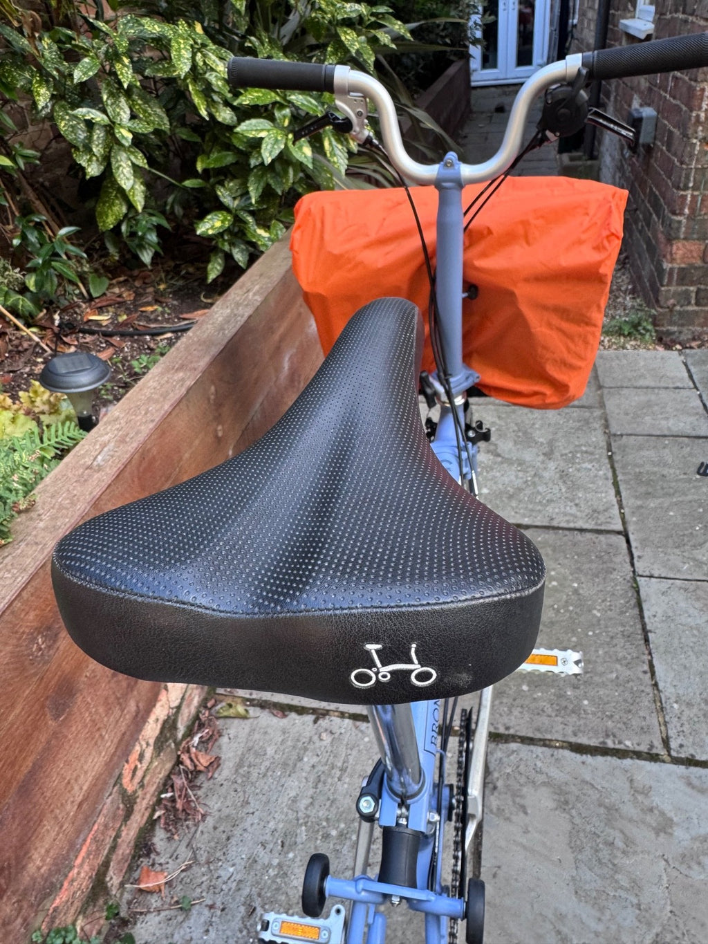 Brompton M3L Folding Bike Mid Bar Powder Blue with Unused (£150) L Borough Bag.