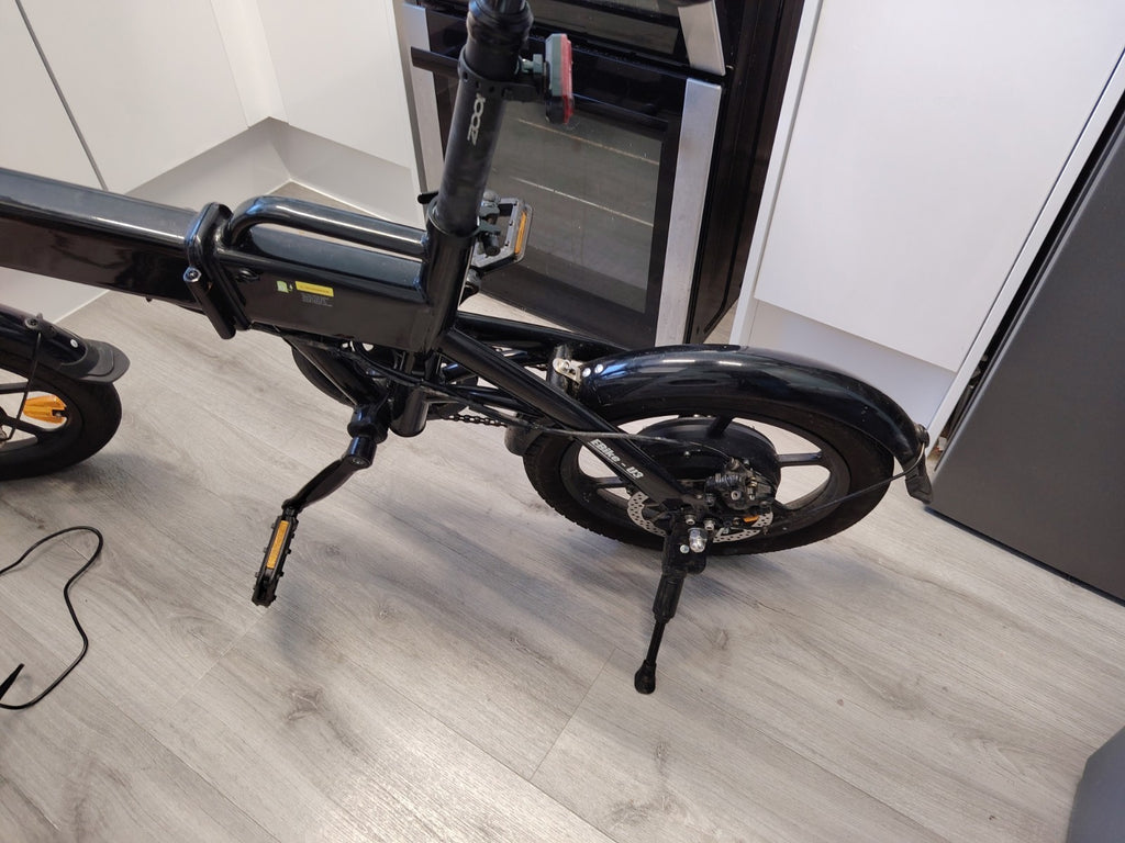 Finbike U3 Pedal Assist Commuter Bike 350W Motor 15.5mph