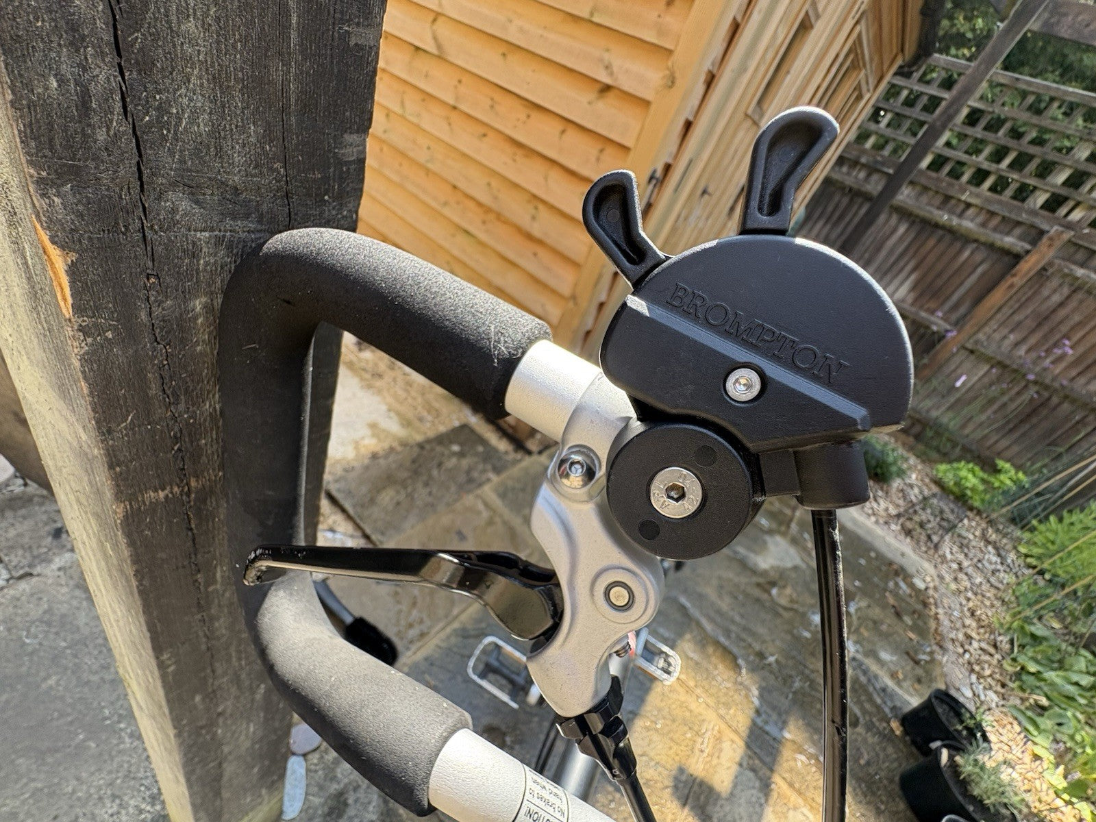 Brompton P6R Black Folding Bike - 6 Speed 2015 with Luggage Rack and Bungees