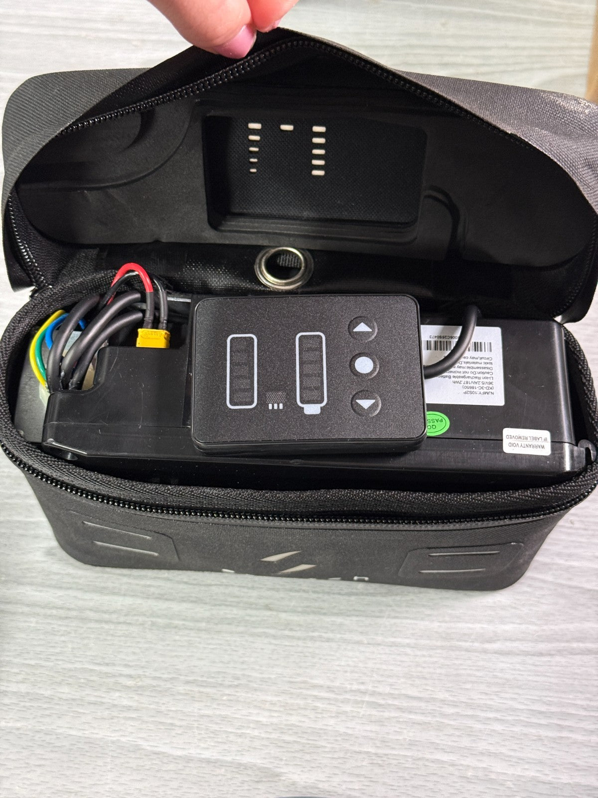 Swytch Electric Bike Conversion Kit for Brompton Folding Bike – Battery + Motor