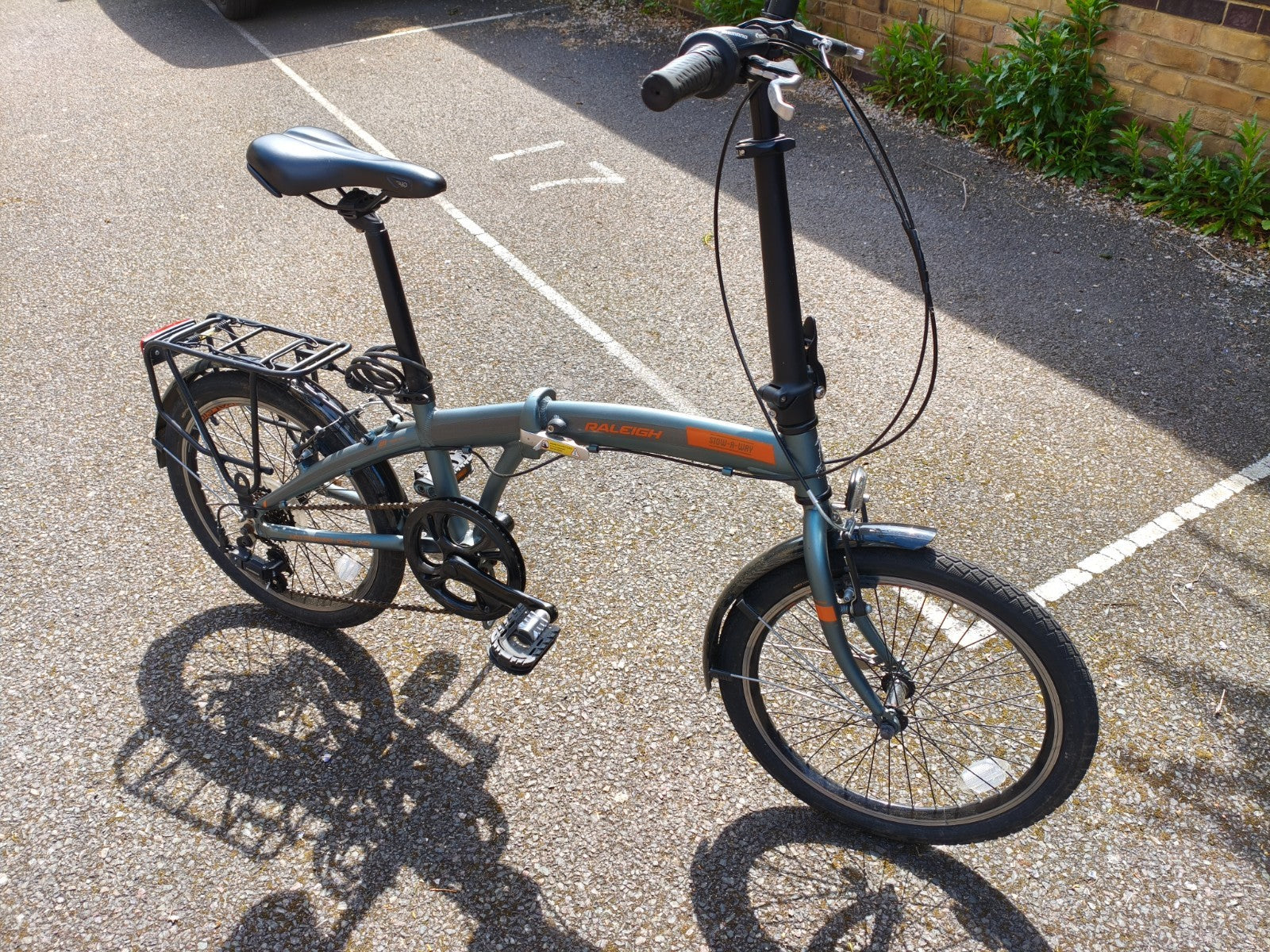 Raleigh Stowaway 7 folding bicycle