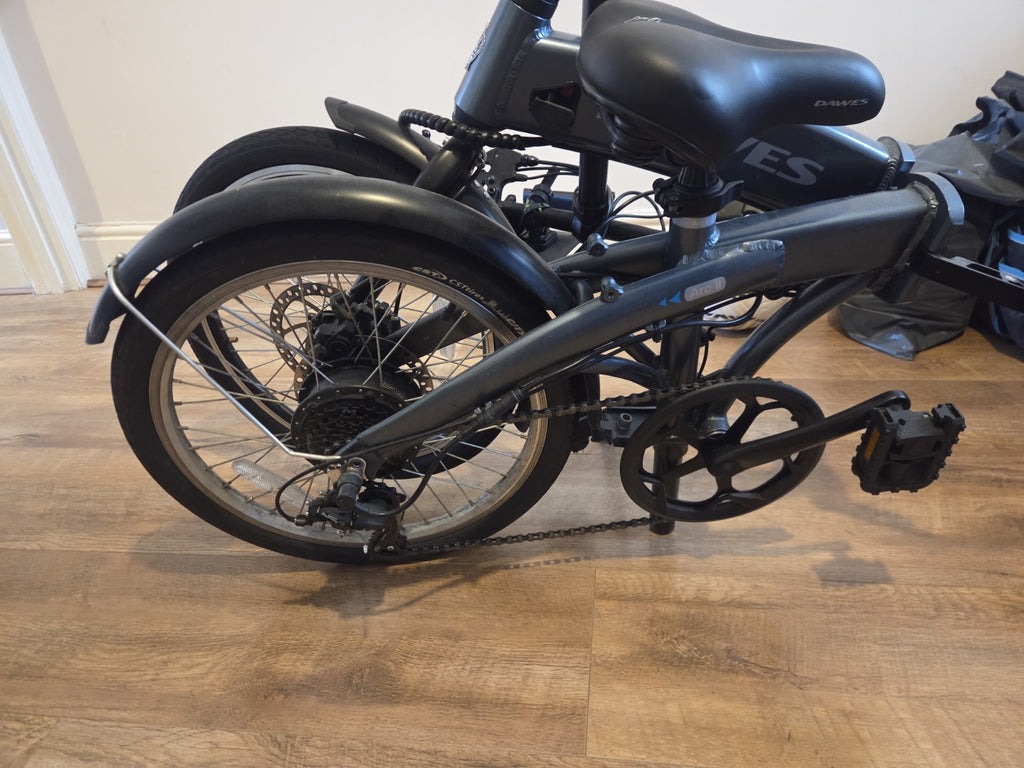 DAWES  Folding bike.