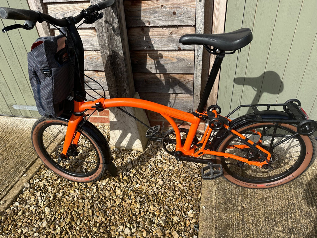 brompton g line bike- extremely rarely used. recently purchased for a timeframe
