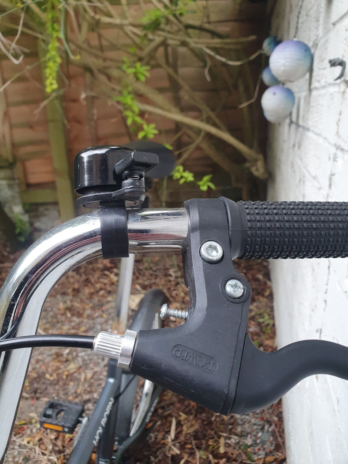 Holborn Challenge 20-inch Wheels Folding Bike Unisex With 6 Gears.