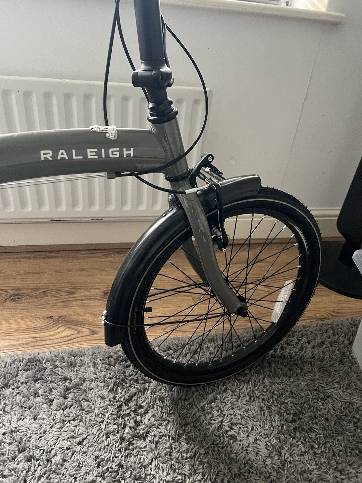 Raleligh 6 Gear Folding Bike (grey)