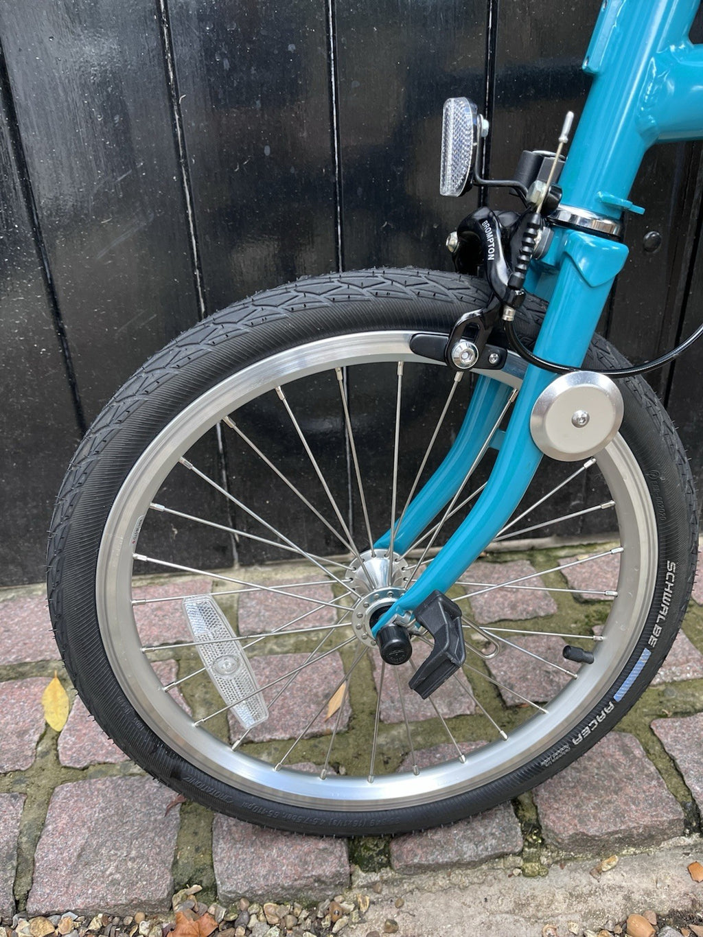 Brompton B75 Folding Bike 16" Blue (Turquoise) - virtually New