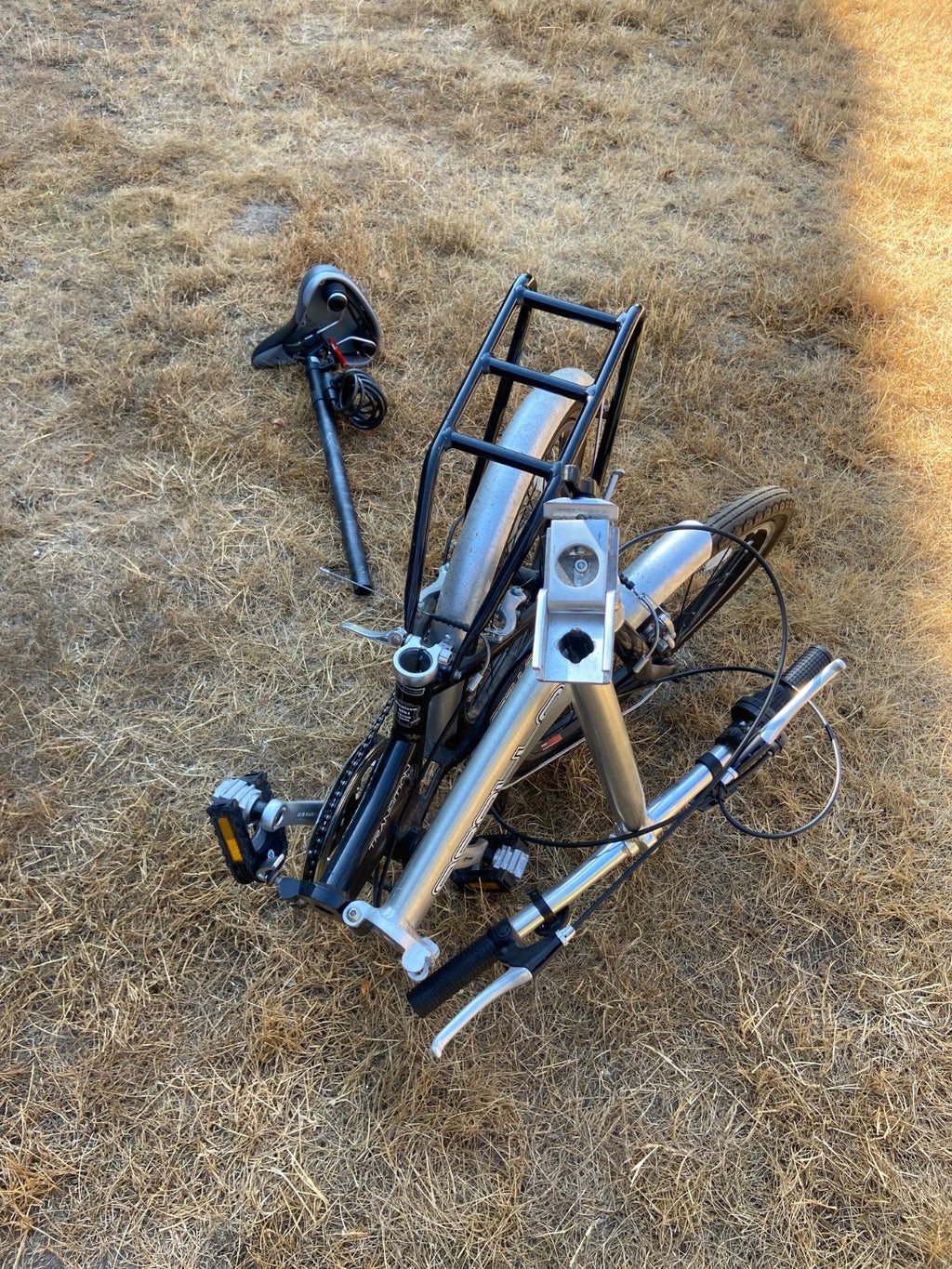 Fold up bike. We have 2 so if you’d like both please message.