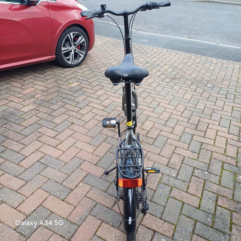 Raleigh Evo 2 Folding Bike 7-Speed Shimano Gears Grey