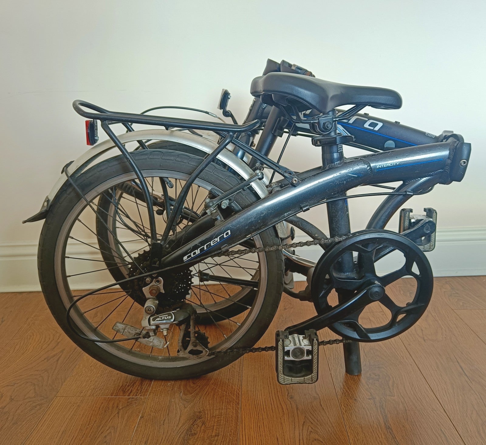 Carrera Intercity Folding Bicycle (bike, used)