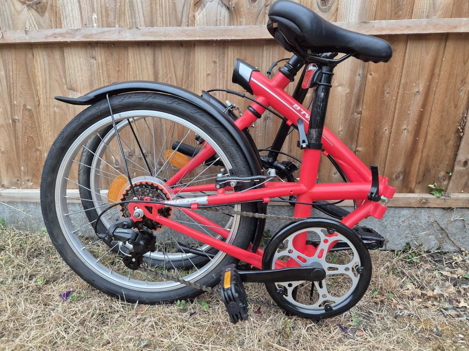 Decathlon BTWIN Tilt 120 Red Folding Commuter Bike
