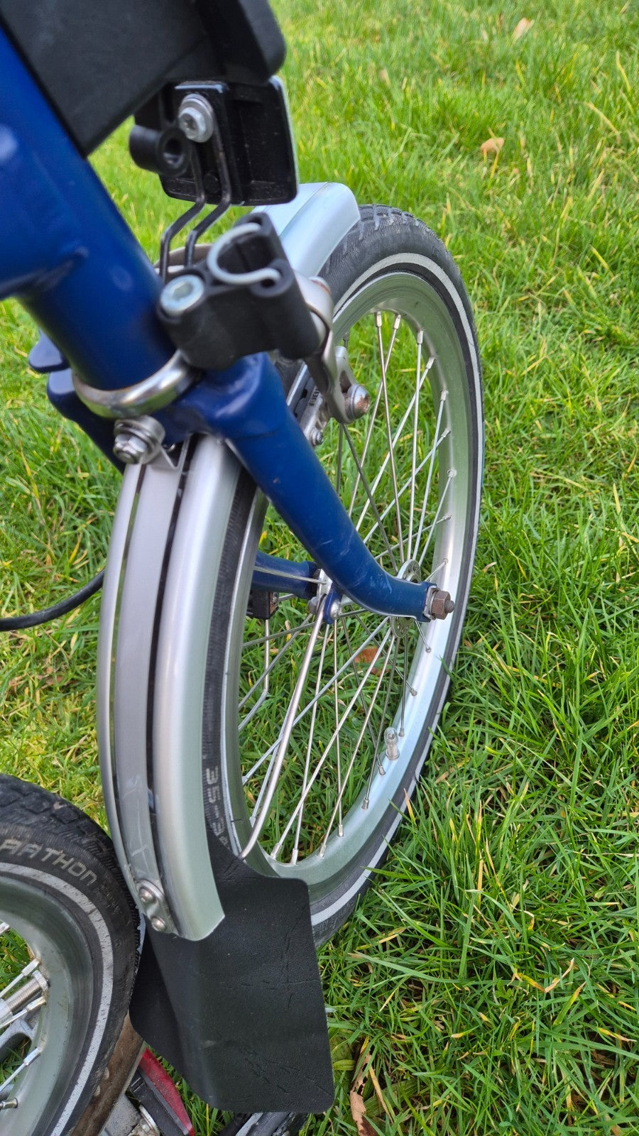 Brompton H6R 2013, Blue, six gears with front and rear rack