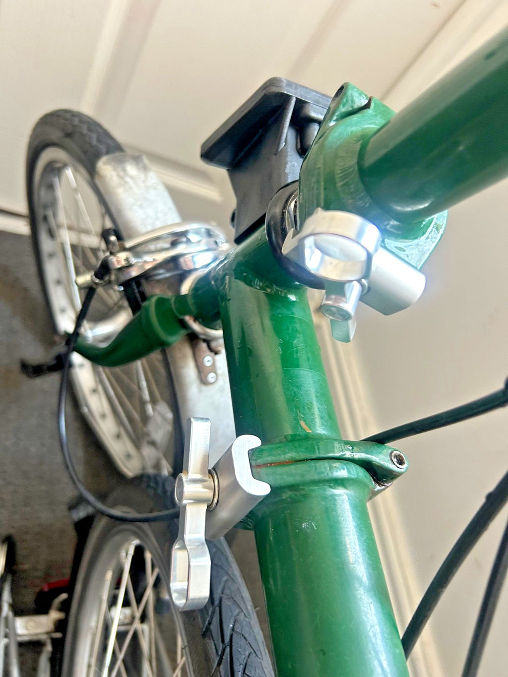 Brompton Folding Bike 3-Speed, Green