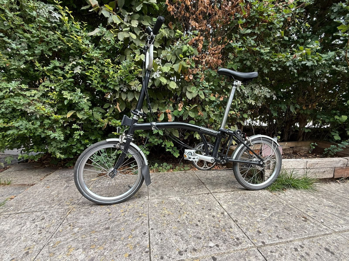 Brompton Folding Bike (black, 3 gears)