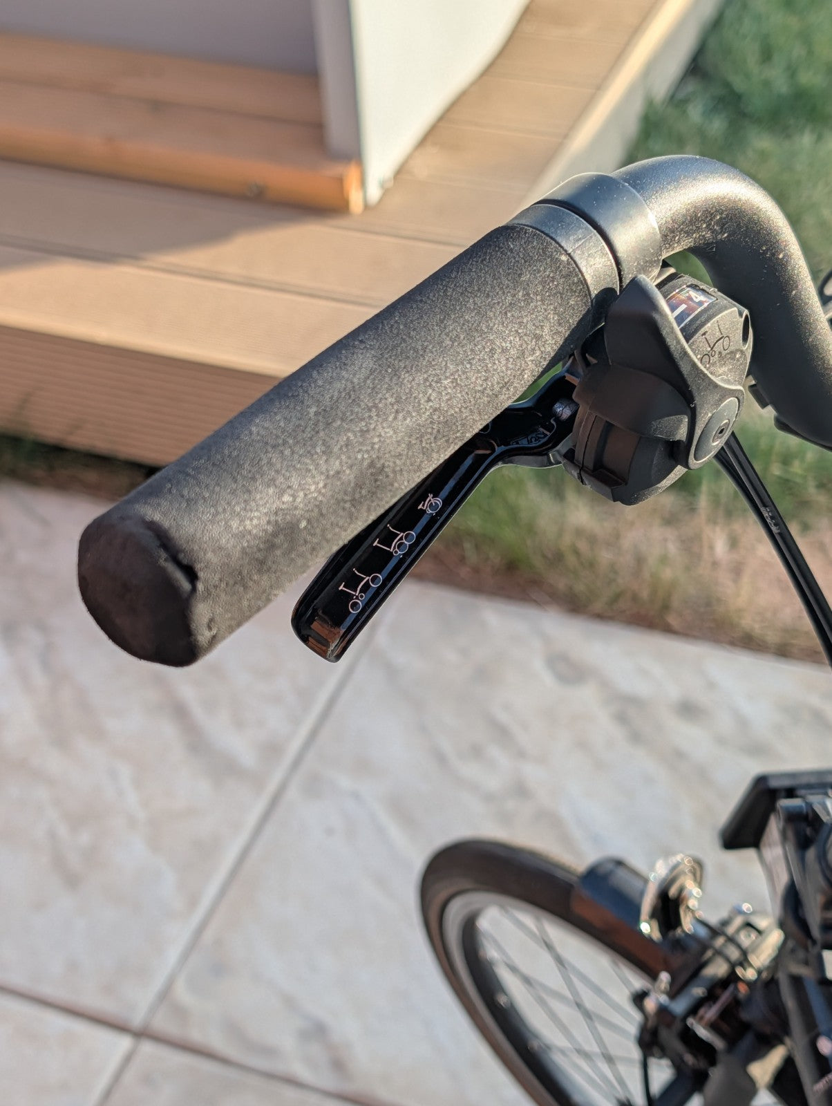 Brompton P-Line 4-Speed - Midnight Black Metallic (Rare Colour) - Late 2022