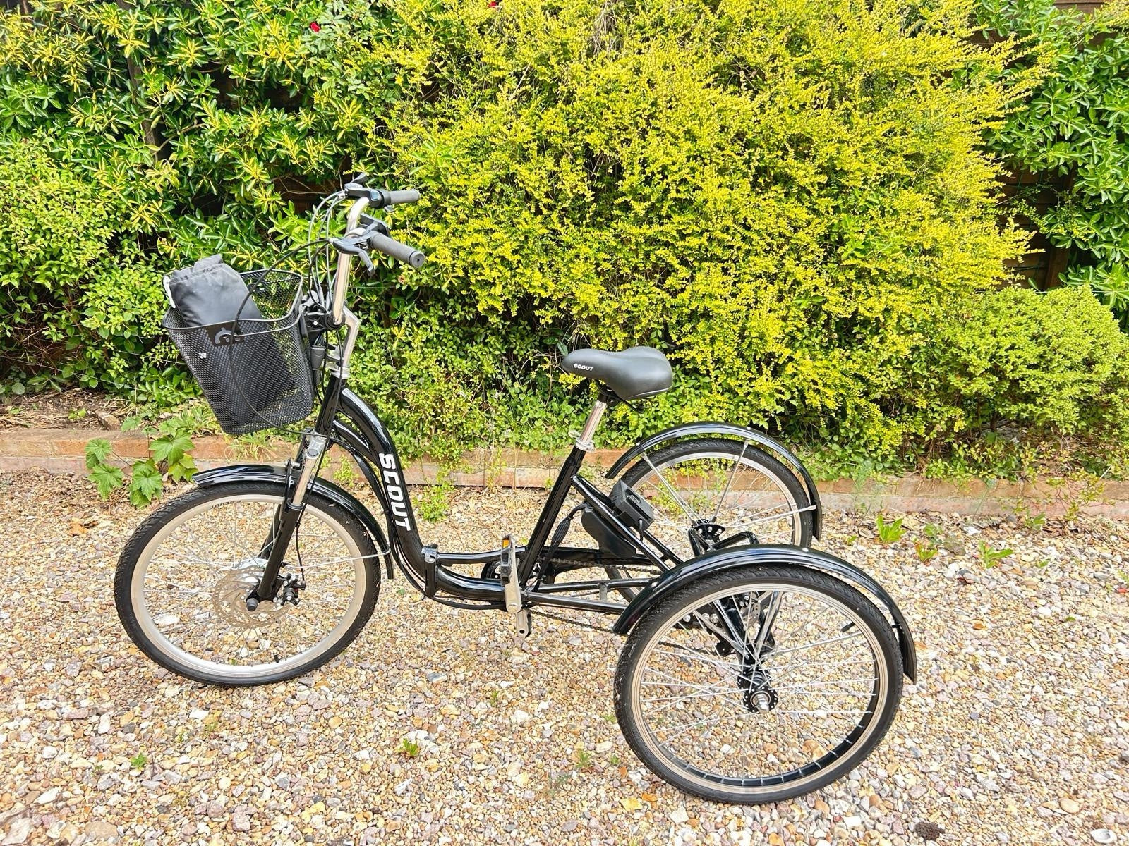 Unisex Adult electric folding frame, 24”Tricycle 3-Wheel Bike with Basket