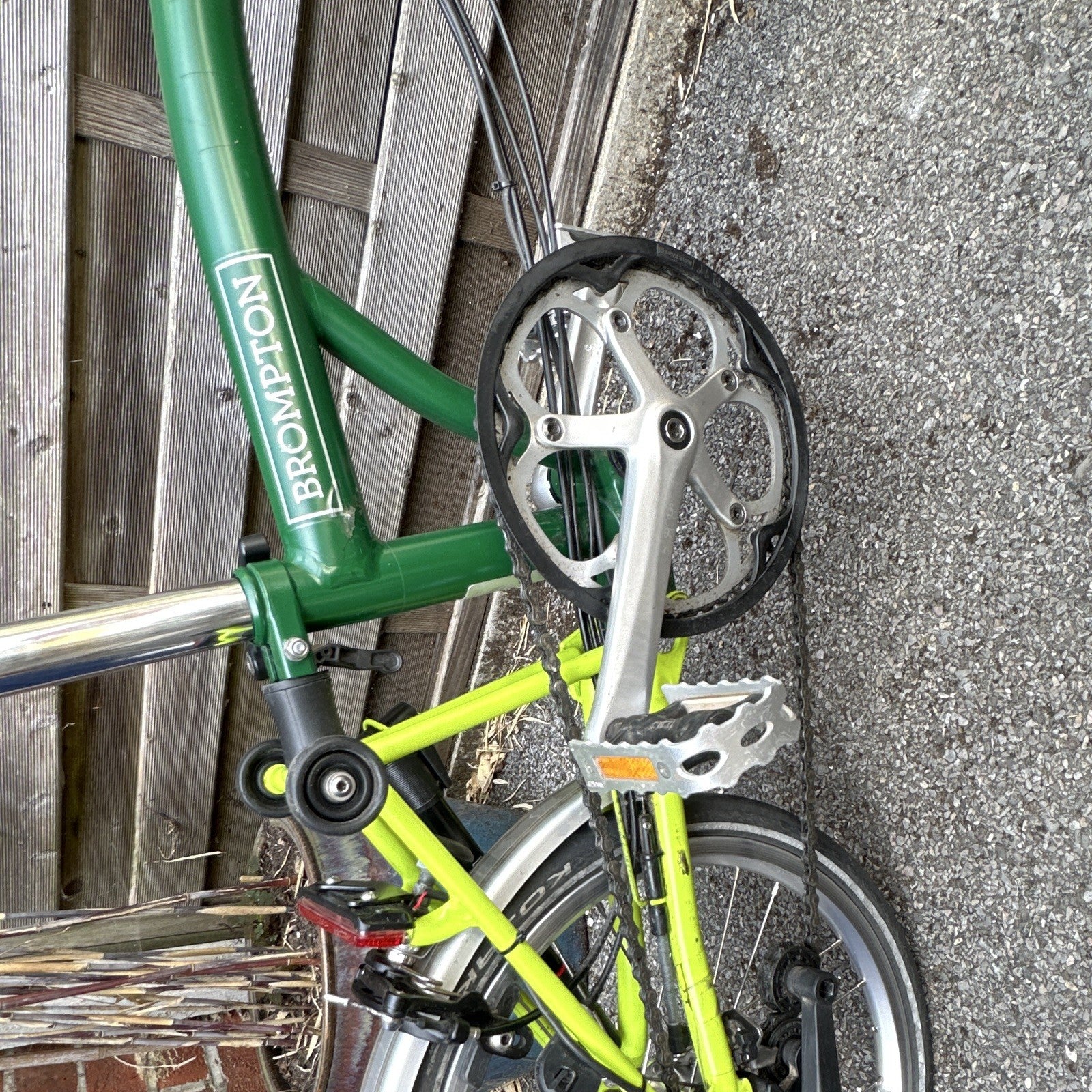 Brompton M6L Green / Lime Green Folding Bike (6 Speed) 2018