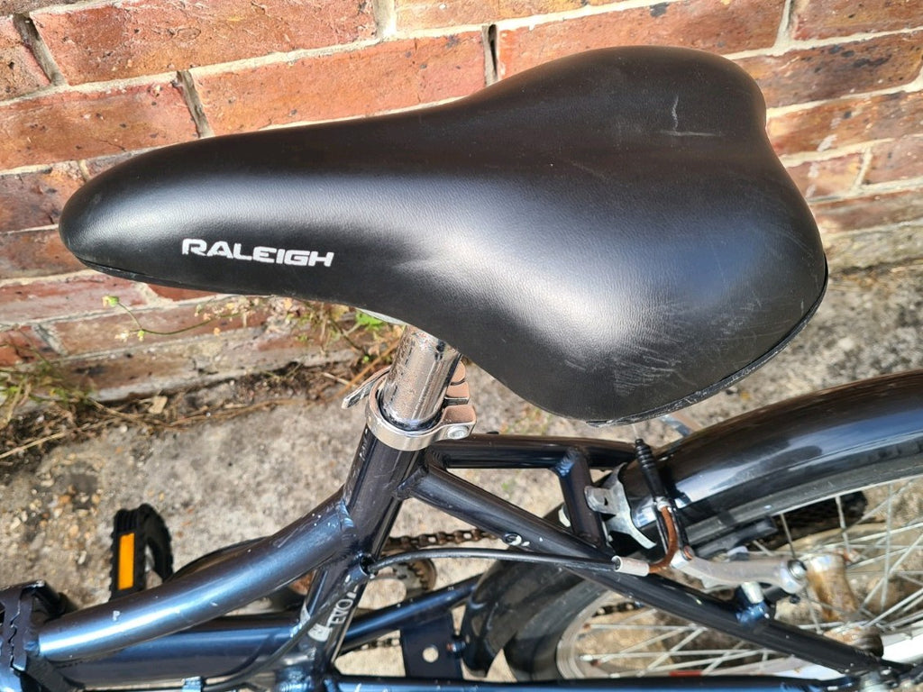 Raleigh EVO 7 SP Folding Bike Grey Bicycle 20" Wheels