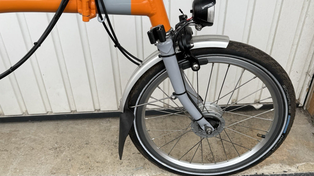Brompton M3L Folding Bicycle (2017) with Lights Excellent Condition
