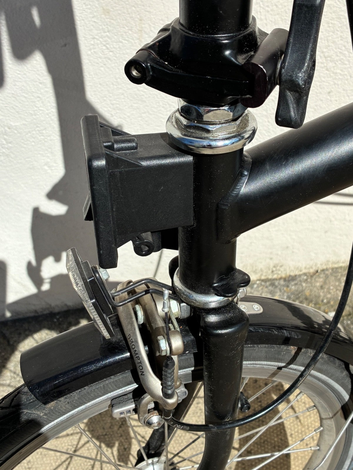 Brompton MCL Folding Bicycle  6 Speed - C Line extended seat post/ low mileage