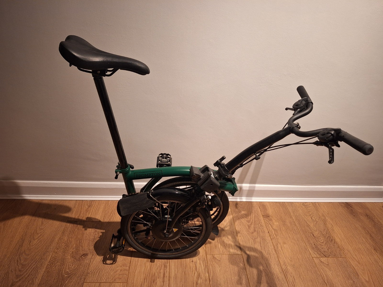Brompton Electric C Line 6-Speed Racing Green