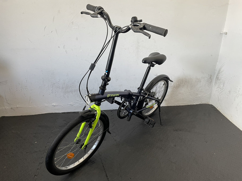 B Twin Tilt 120 Folding Bike 20 Inch Wheels. 6 Speed Matt Navy And Neon.