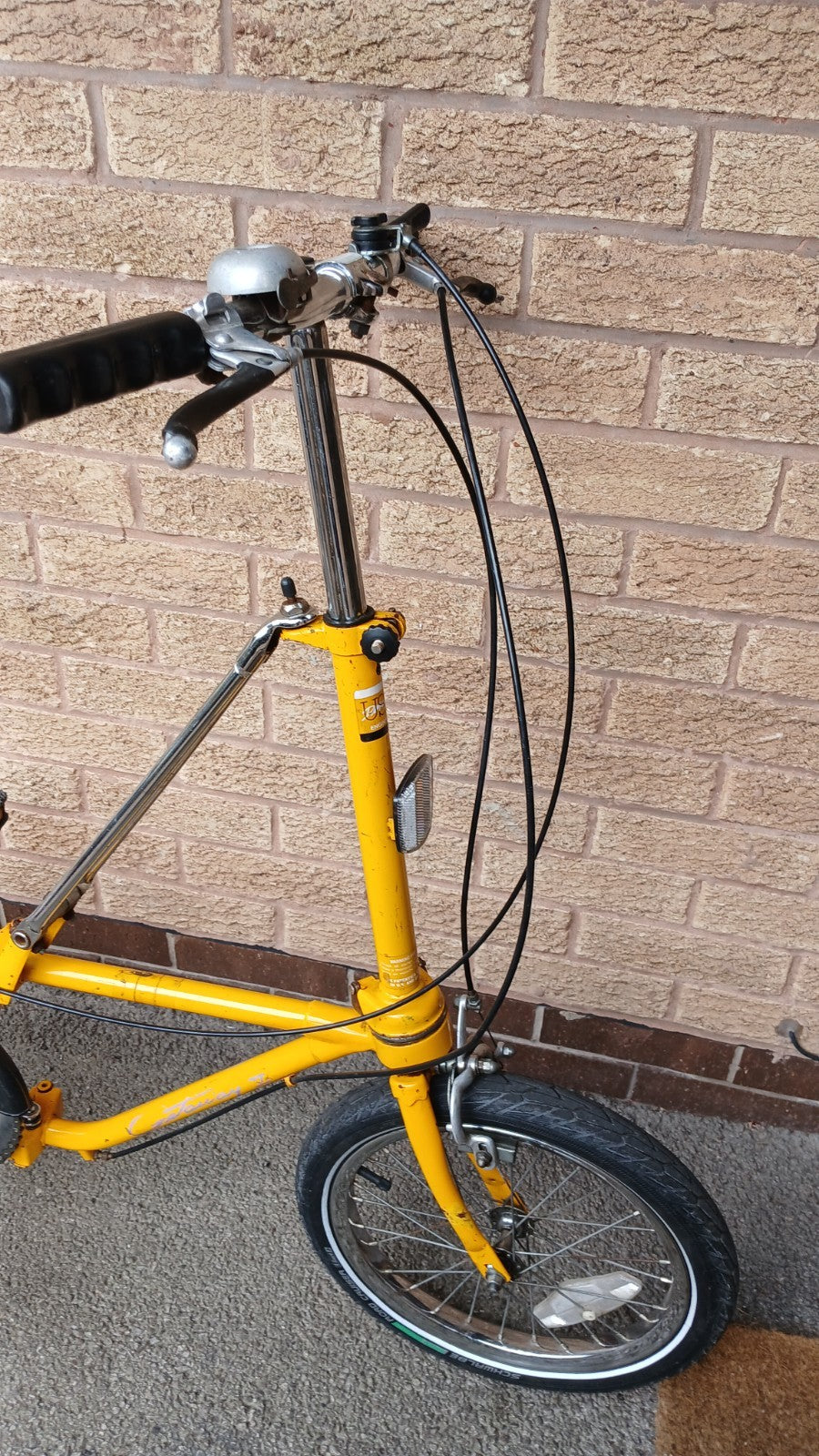 Vintage Dahon  III  Folding Bicycle Approx. 1985 Good Rideable Condition