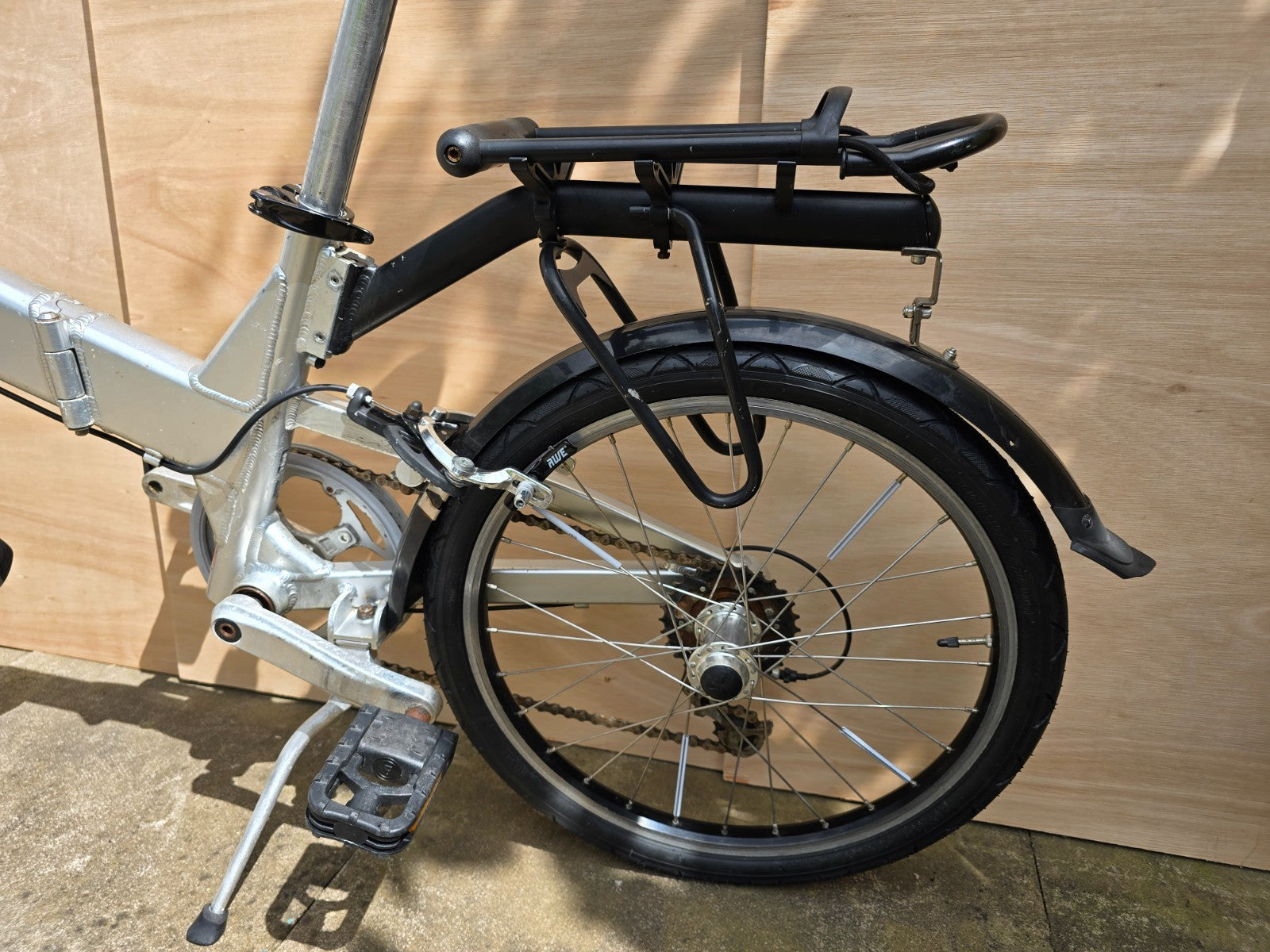 Giant Halfway Folding Bicycle Bike 20” Wheels