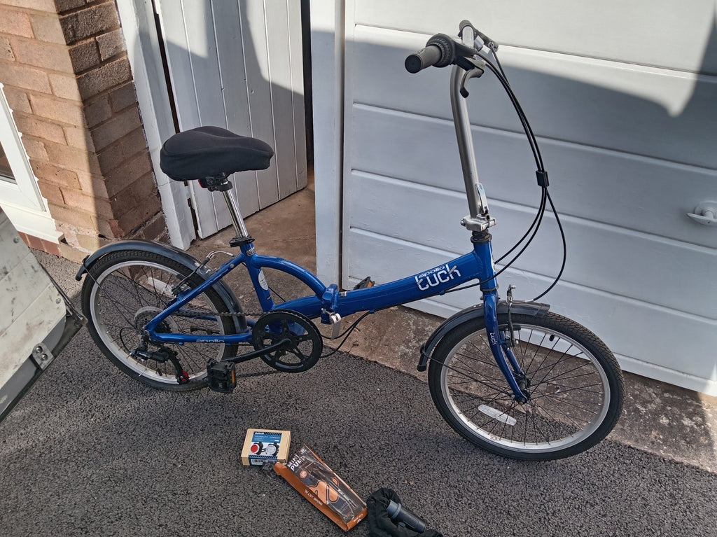 Apollo Tuck Folding Bike, blue EXCELLENT CONDITION