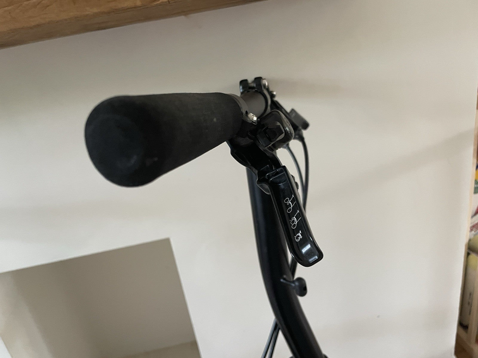 Brompton S2L Folding Bike – 2016 – Black Edition – 2 Speed