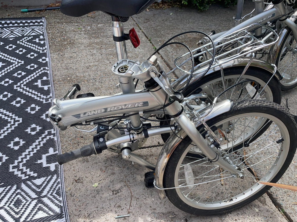 2 x Land Rover City Lite Folding Bikes 6 Speed, Excellent condition -